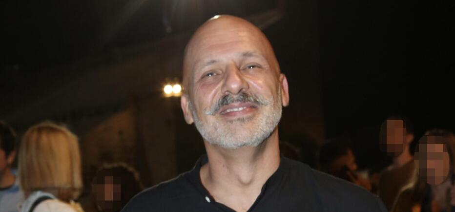 Μουτσινάς: Με ποια γνωστή ηθοποιό βγήκε βόλτα;