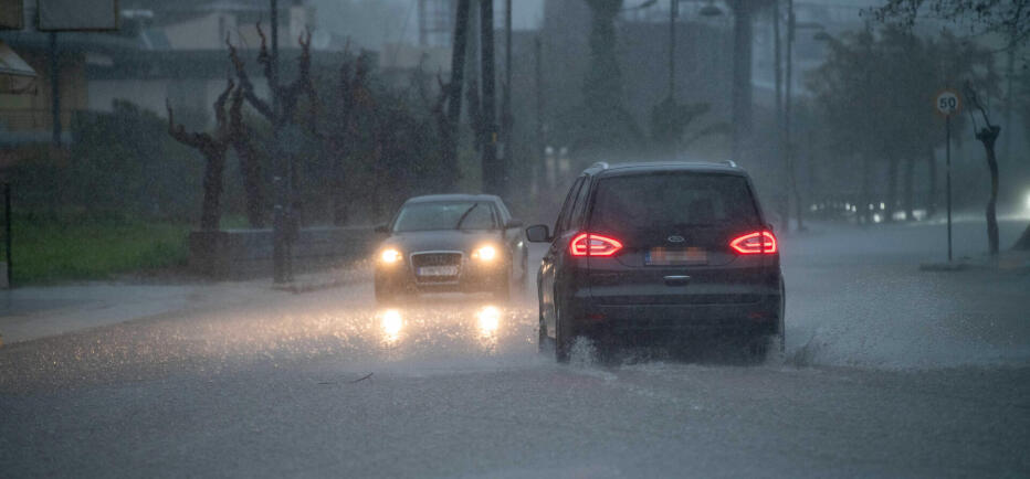 Αλλάζει ο καιρός: Έρχονται βροχές, καταιγίδες και πτώση της θερμοκρασίας