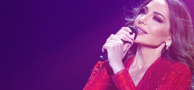 Αποθέωση για τη Δέσποινα Βανδή: «8500 φιλιά στον καθένα σας!»