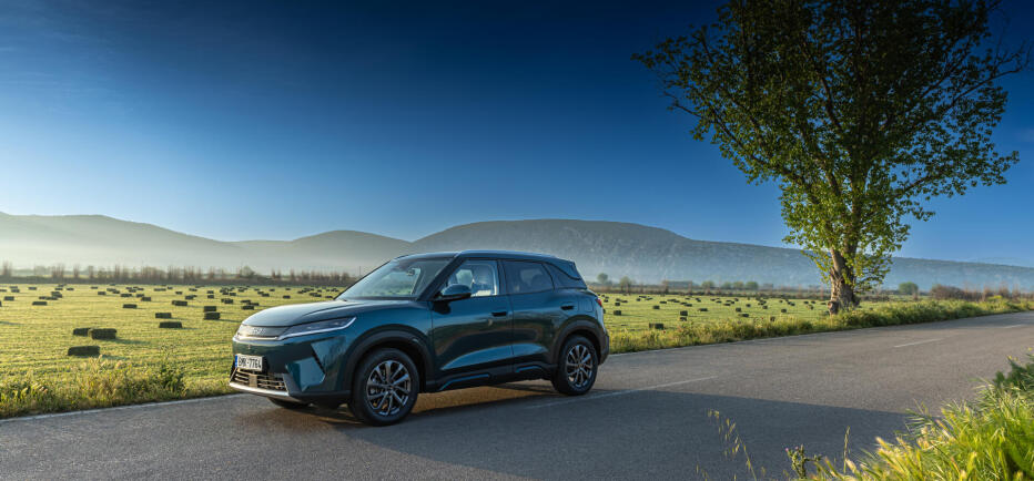 BYD ATTO 2 DM-i: Σύντομη δοκιμη στην Ελλάδα--Εκδόσεις και τιμές