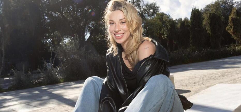 Γαρυφαλλιά Καληφώνη: Για πρώτη φορά νονά - Θα βαφτίσει το ανιψάκι της!