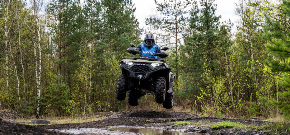 VOGE (Loncin) XWolf 550L: Πάει... παντού