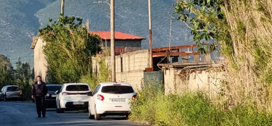 Καλαμάτα: Σεσημασμένος ο άνδρας που βρέθηκε νεκρός σε στάβλο