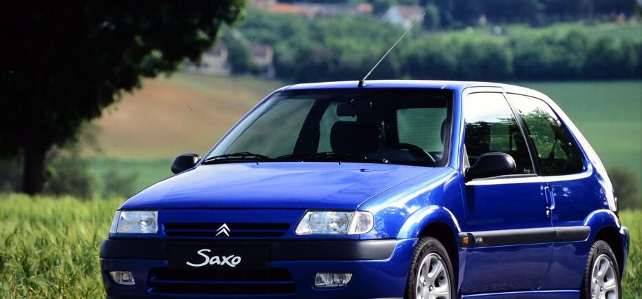Citroen Saxo VTS: Έβαζε τα... γυαλιά σε υπεραυτοκίνητα