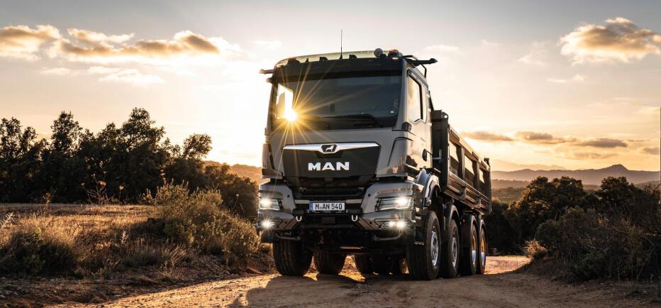 Kosmocar Trucks & Buses στην Transport Show 2026 με τη MAN
