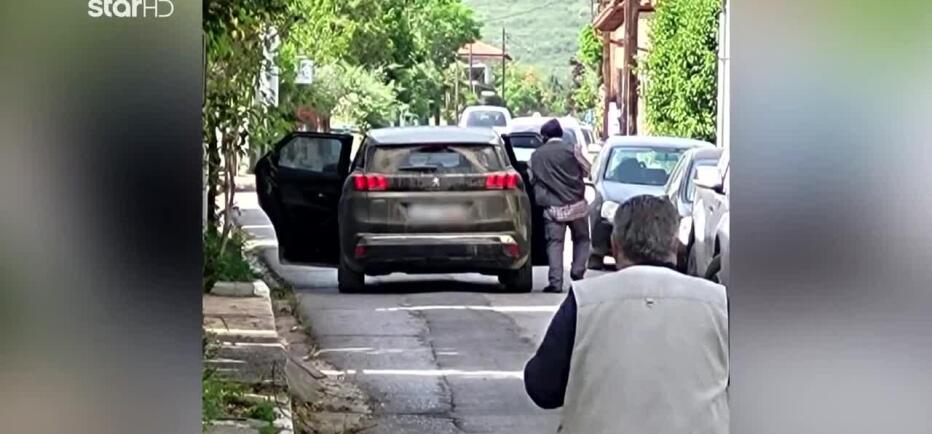 Τιθορέα: Hχητικό ντοκουμέντο από την ένοπλη ληστεία - Ούρλιαζαν οι πολίτες