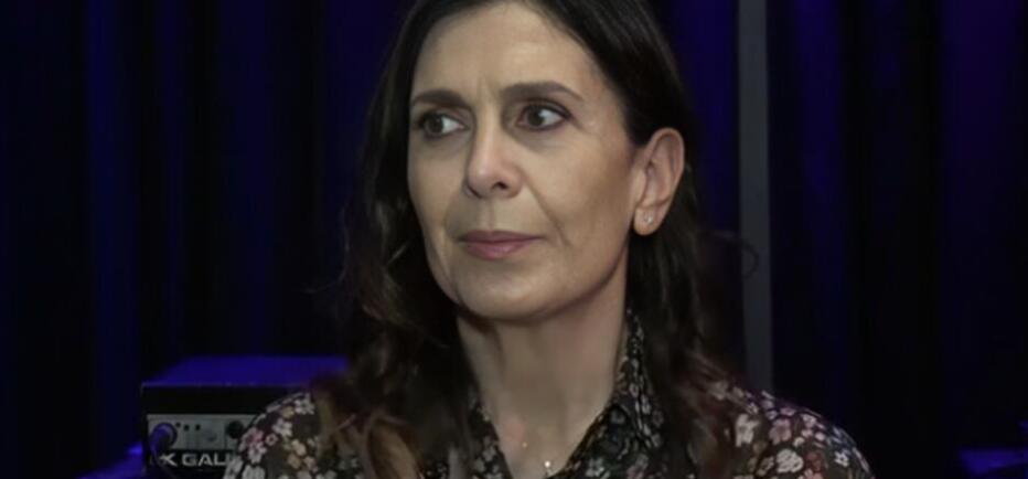 Κατερίνα Διδασκάλου: «Δεν είμαι παραδοσιακή μαμά, έχω κάψει φαγητό»