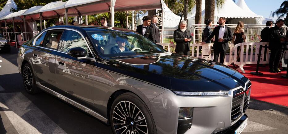 BMW Σειρά 7: Πρωταγωνιστεί στο Φεστιβάλ των Καννών