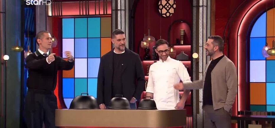 MasterChef 2026-Τι κρύβουν οι τρεις καμπάνες που έφερε ο Δημήτρης Τασoύλης