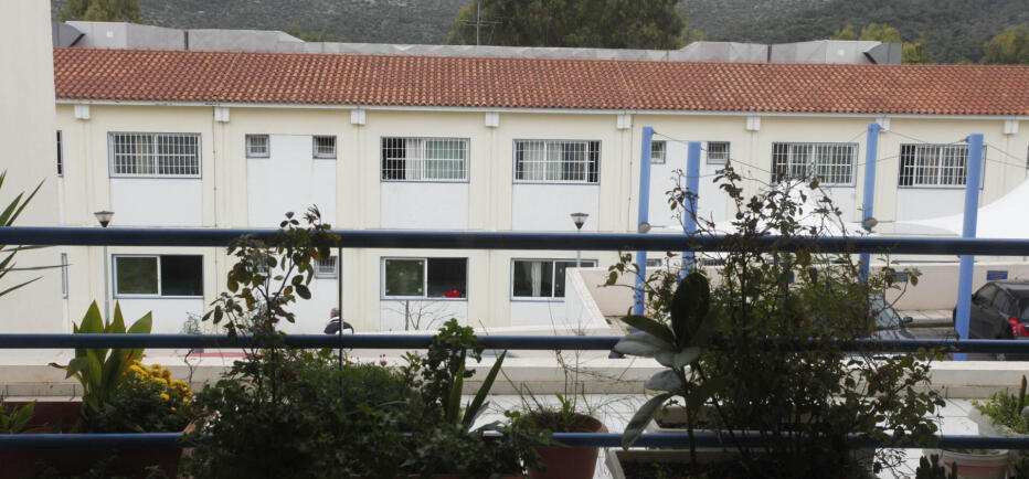 Άγριο έγκλημα στο Δαφνί: Τρόφιμος στραγγάλισε 59χρονο ασθενή
