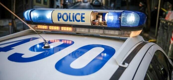 Συμπλοκή και πυροβολισμός στον Πειραιά σε επιχείρηση της ΕΛ.ΑΣ.