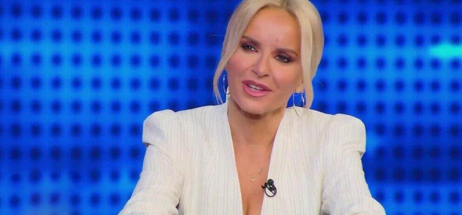 Μαρία Μπεκατώρου: Η αντίδραση όταν συνάντησε τη... σωσία της!