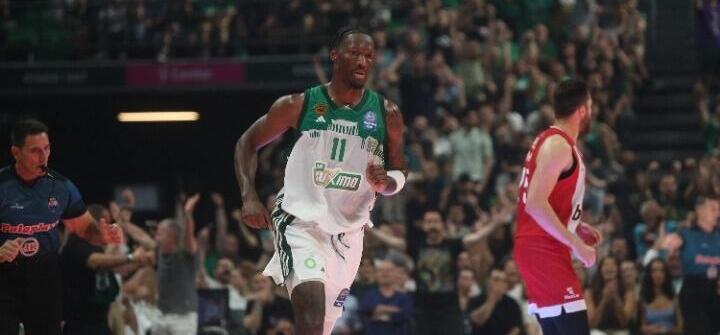Ο Παναθηναϊκός επικράτησε 68-58 του Ολυμπιακού
