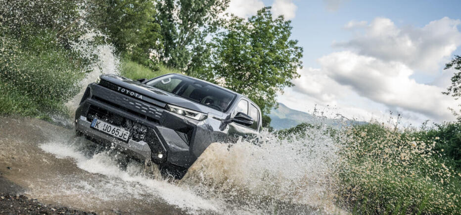 Toyota Hilux: Όλα όσα πρέπει να γνωρίζετε για τη νέα γενιά