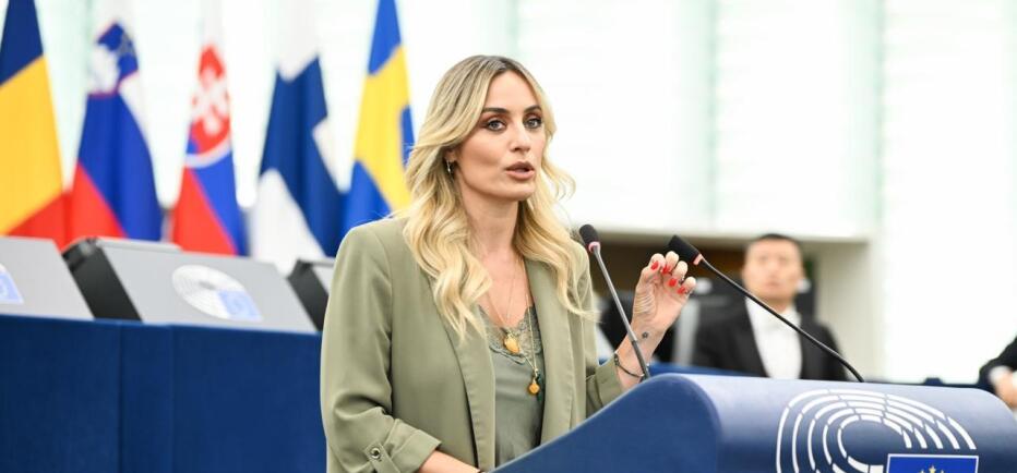 Ελεονώρα Μελέτη: Είναι χυδαίο ανήλικα παιδιά να γίνονται influencers