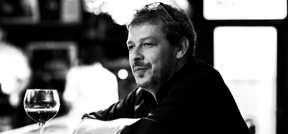 Δημήτρης Καλαντζής: «Χθες το βράδυ», στον Κήπο του Μεγάρου στις 3 Ιουλίου