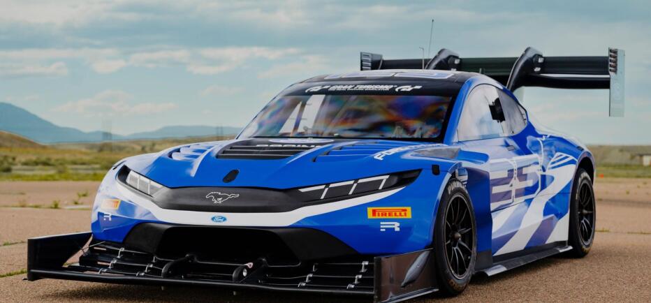 Ford Racing: Στην κορυφή στο Pikes Peak International Hill Climb