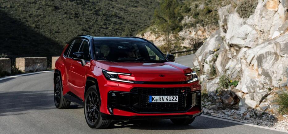 Toyota: Τα νέα της μοντέλα στο Ράλλυ Ακρόπολις