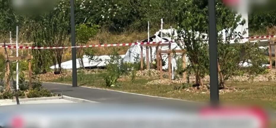 Γαλλία: Συντριβή αεροσκάφους με αλεξιπτωτιστές - 11 νεκροί
