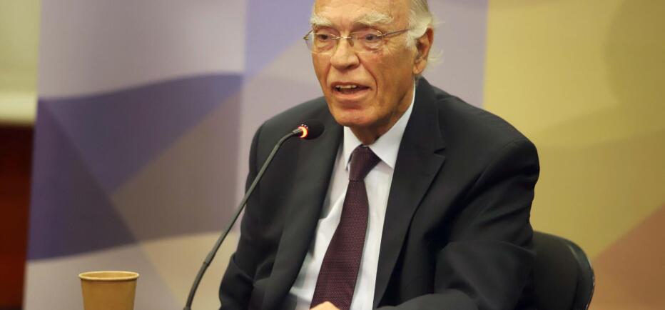 Πέθανε ο Βασίλης Λεβέντης σε ηλικία 75 ετών