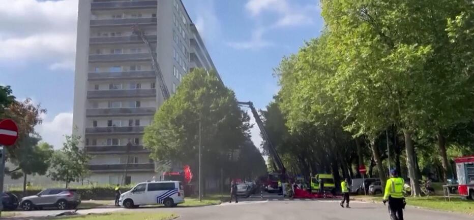 Φωτιά σε 10όροφη πολυκατοικία στο Βέλγιο - 6 νεκροί και δεκάδες τραυματίες
