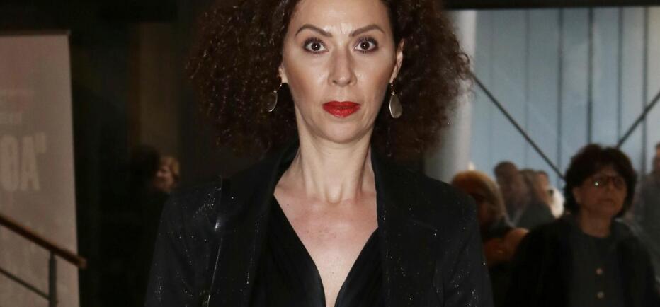 Δώρα Χρυσικού: «Δούλευα φαλακρή με την τομή και ο άλλος καθόταν»