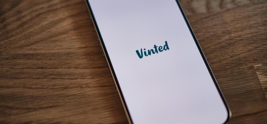 Έρευνες για εμπόριο παιδιών μέσω Vinted μετά από καταγγελίες χρηστών