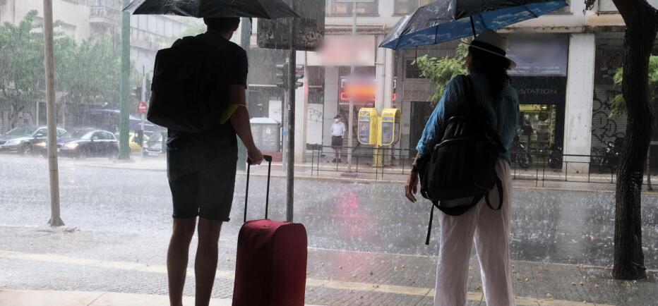 Αλλάζει ο καιρός: Έρχονται καταιγίδες - Μπόρες και στην Αττική