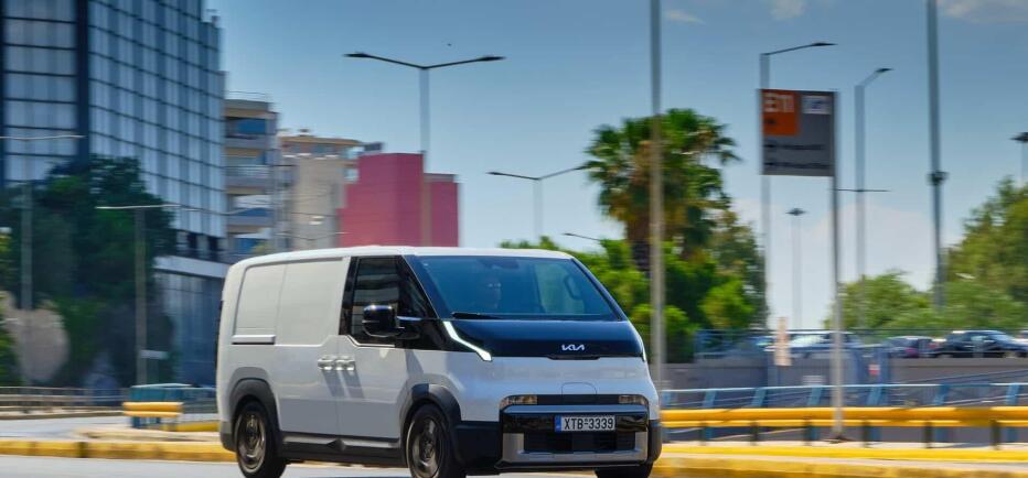 Kia PV5: Δείτε αναλυτικά τις εκδόσεις και τις τιμές