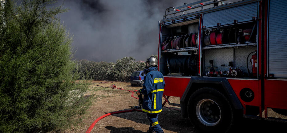 Φωτιά τώρα στη Θέρμη: Μηνυμα από το 112 - Κοντά σε σπίτια οι φλόγες