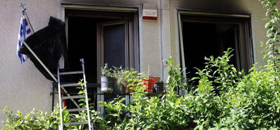 Μία γυναίκα νεκρή από πυρκαγιά σε διαμέρισμα στην Κυψέλη