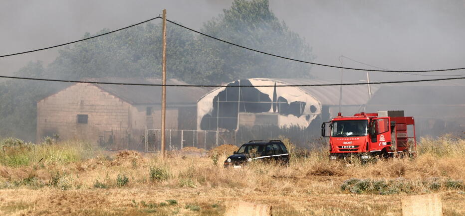 Φωτιά στη Σουρωτή Θεσσαλονίκης – Μήνυμα του 112 για εκκένωση