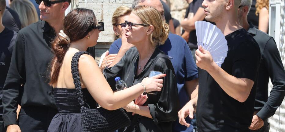 Γιος Καριέρε: «Μου είχες υποσχεθεί ότι θα κακομάθεις τα εγγόνια σου»