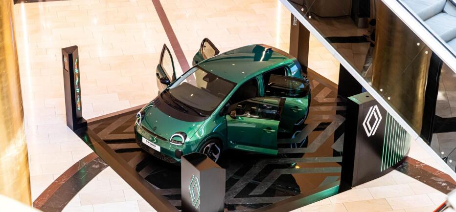 Renault Twingo E-Tech electric: Που σας «κλείνει το...μάτι»
