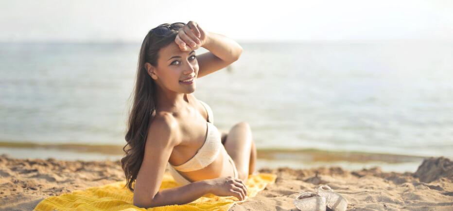 Το scalp SPF είναι το νέο καλοκαιρινό beauty μυστικό για απόλυτη προστασία