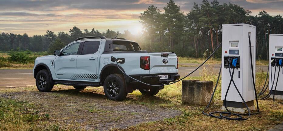Ford: Προωθεί την αλλαγή επιβραβεύοντας τα «ηλεκτρικά χιλιόμετρα»