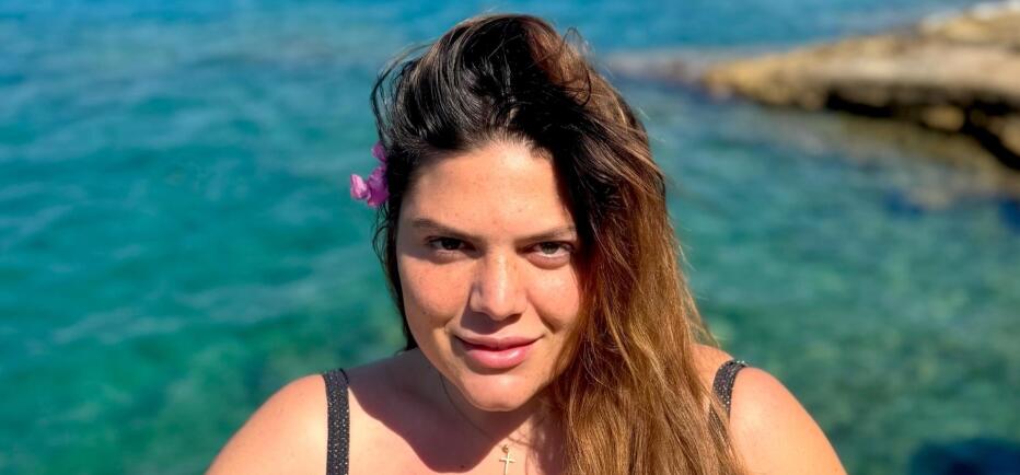Δανάη Μπάρκα: Είπε «αντίο» στα μακριά μαλλιά - Η εντυπωσιακή αλλαγή!