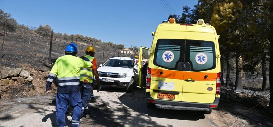 Βοιωτία: Δύο πυροσβέστες που συμμετείχαν στην κατάσβεση στο νοσοκομείο