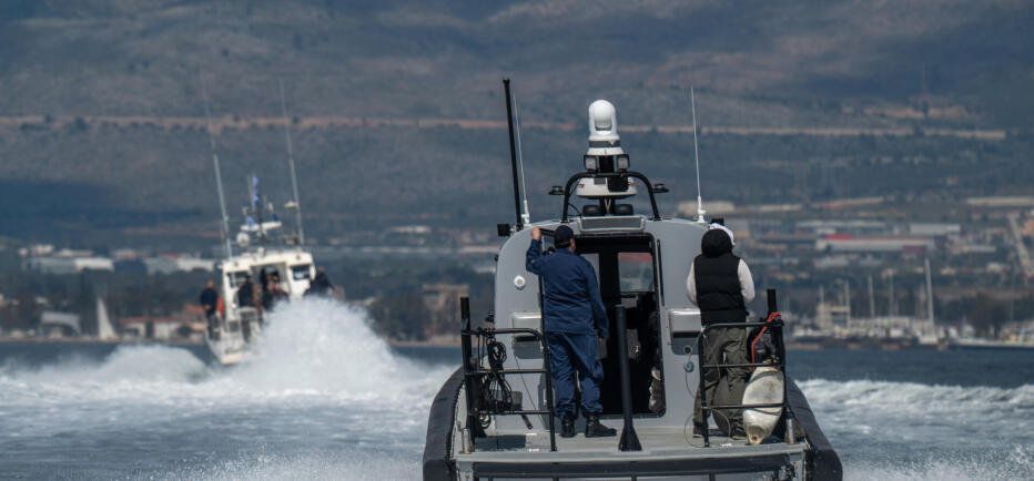 Σύμη: Εντοπίστηκαν σώοι οι επτά από τους οκτώ επιβαίνοντες