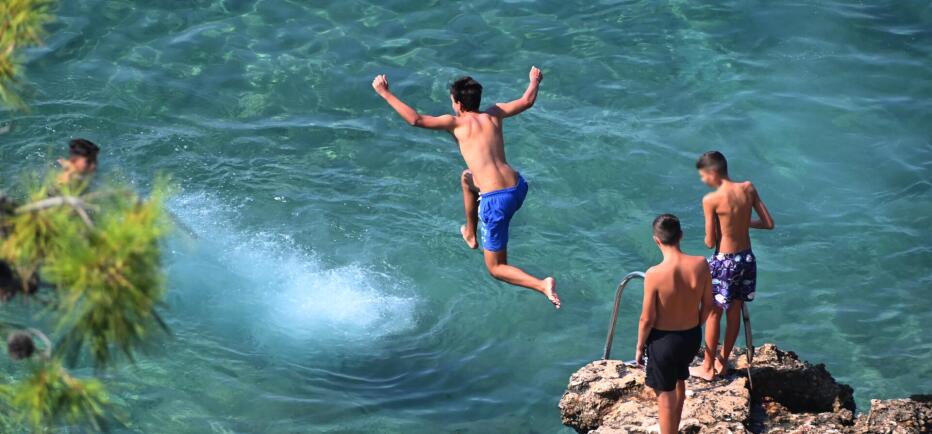 Καιρός: 40αρια το Σαββατοκύριακο και σε Red Code η Αττική
