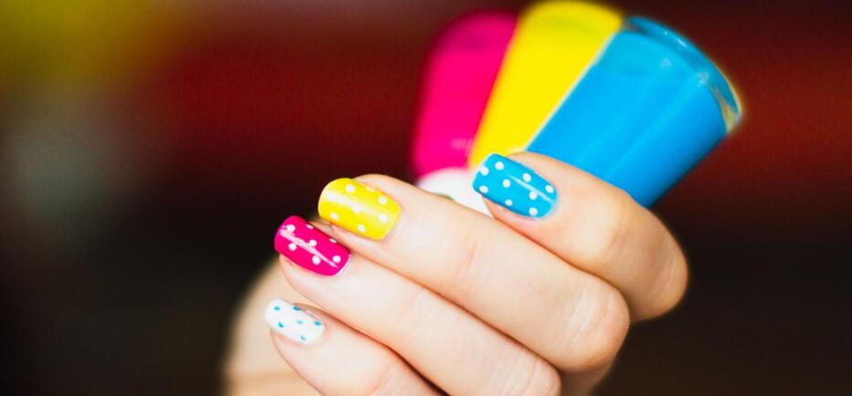 Dot manicure: Το ευέλικτο nail art που μπορείς να δημιουργήσεις μόνη σου