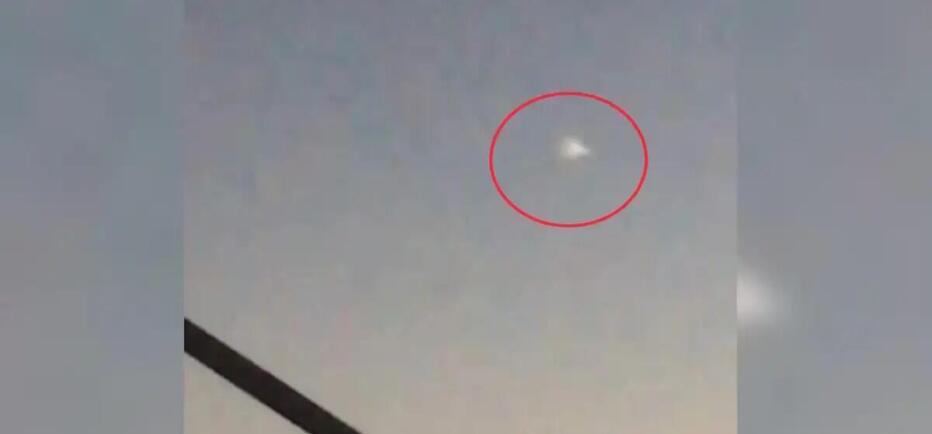UFO στον ουρανό της Κρήτης και της Αθήνας; Η εξήγηση του Θοδωρή Κολυδά