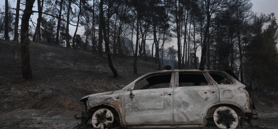 Φωτιά Χαλκιδική: Χωρίς ενιαίο μέτωπο - Μάχη με αναζωπυρώσεις