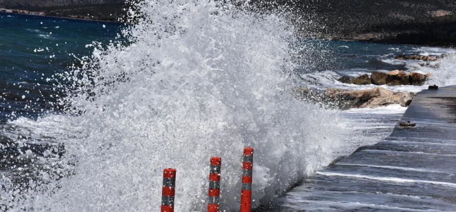 Σε Red Code η χώρα: 9 μποφόρ και απαγορευτικό απόπλου