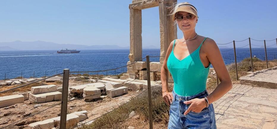 Φαίη Σκορδά: Προπονείται με μαύρο αθλητικό σύνολο στις διακοπές της