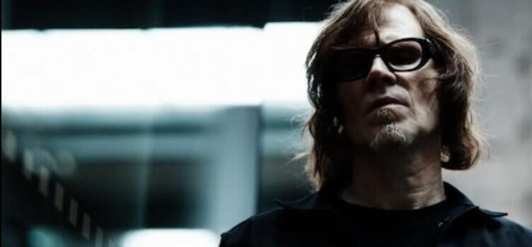 Mark Lanegan: «Μια σπάνια φωνή, μια σκοτεινή ζωή»