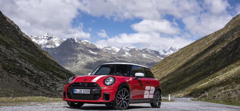 MINI 1965 Victory Edition: Τι σας προσφέρει η ειδική έκδοση
