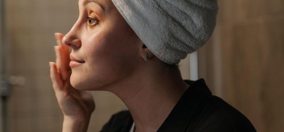 Anti-pollution skincare: Η ασπίδα του δέρματος σου, στην καθημερινή ρύπανση