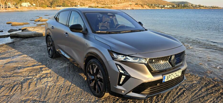 Οδηγούμε το νέο Renault Rafale Hyper Hybrid E-Tech 4x4