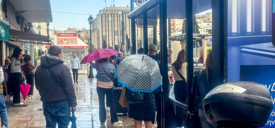 Αλλάζει το σκηνικό του καιρού: Συννεφιά, βροχές και καταιγίδες από σήμερα
